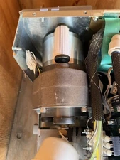 Bird Vyaire Carefusion Avea Compressor assembly 51000-09750, pre-owned, working