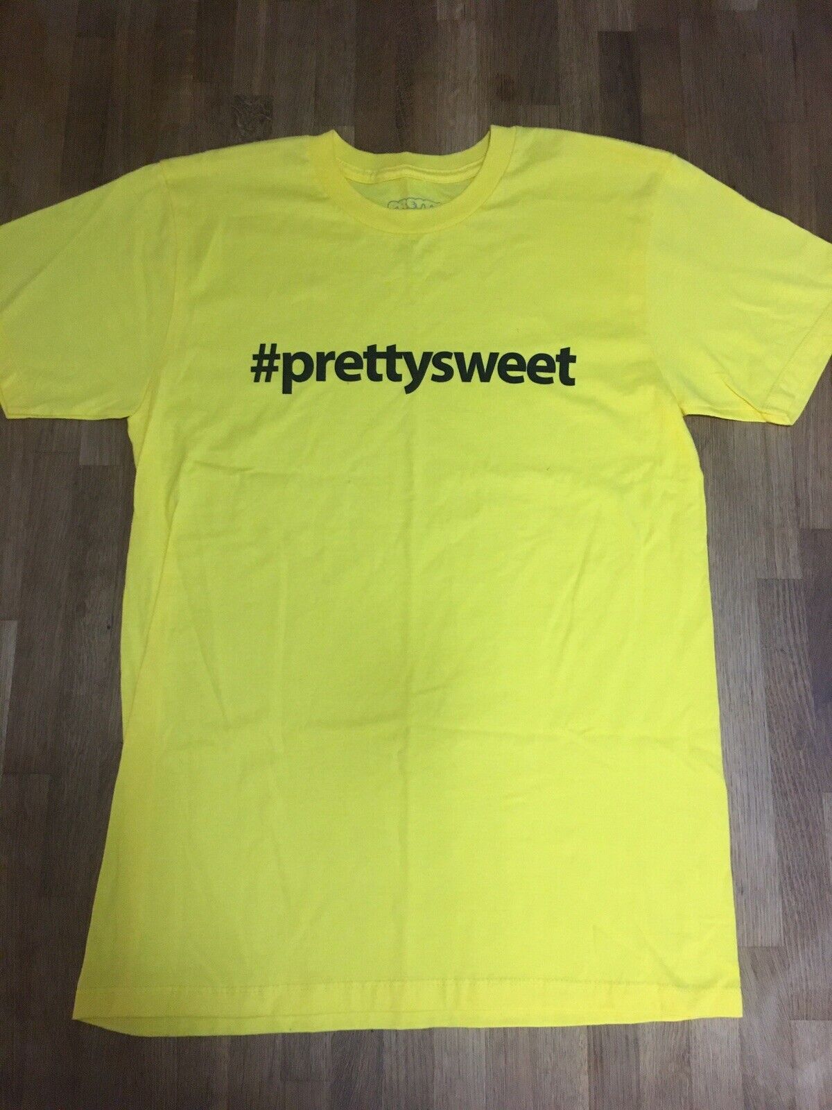 Girl &amp; Chocolate Cinema Pretty Sweet Hashtag T-shirt Yellow S | eBay