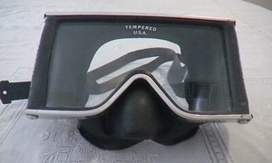 Wraparound Tempered Glass USA Mask SAS Tri-Vision, Strap by Underwater Kinetics
