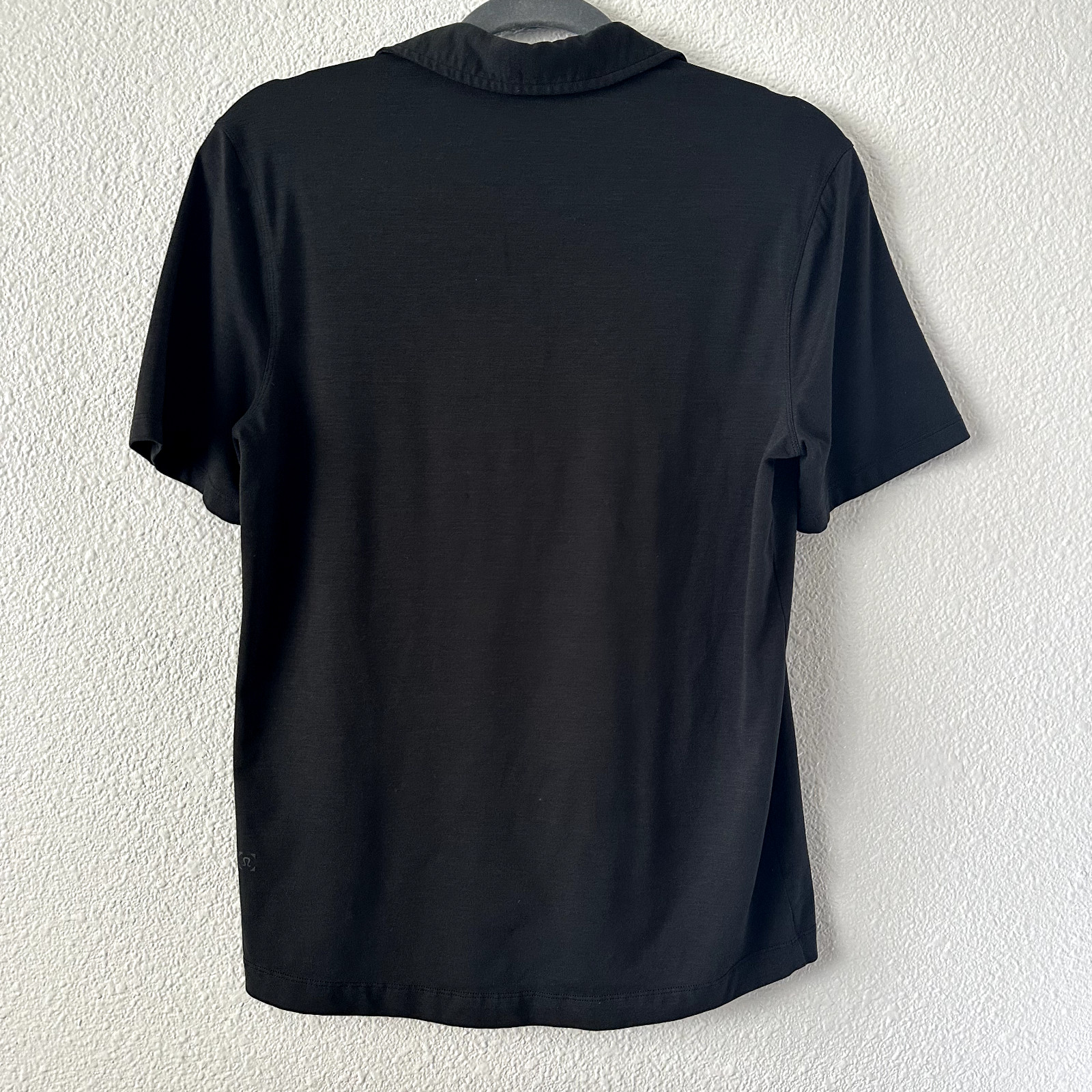Lululemon Solid Black Lightweight Short Sleeve St… - image 3