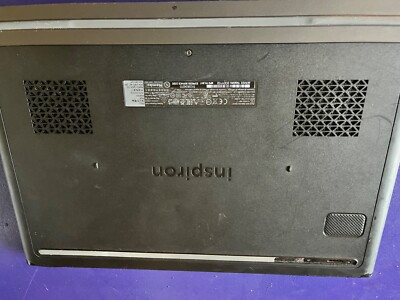 Dell Inspiron 15 7000 Gaming 15.6” FHD i7-7 2.8GHz 16GB RAM Dell Inspiron 15 7000 Gaming 15.6” FHD i7-7 2.8GHz 16GB RAM