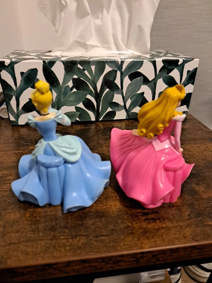 Lot (2) Disney Princess Birthday Cake Topper Belle, Cinderella - Photo 4/4