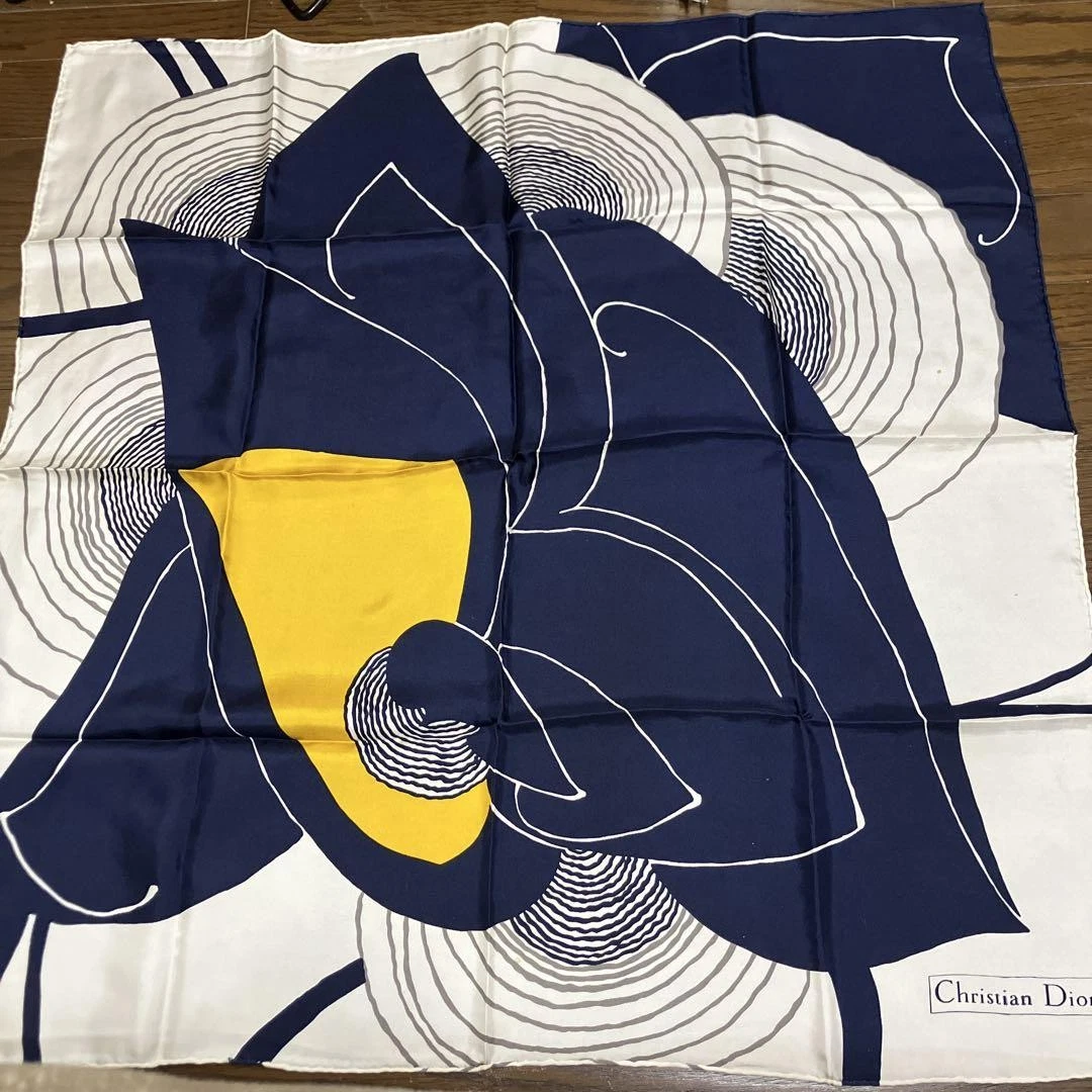 Christian Dior écharpe vintage 100% soie 75 cm accessoire mode femme