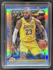 2025-26 Topps Chrome LeBron James Refractor #127 Lakers