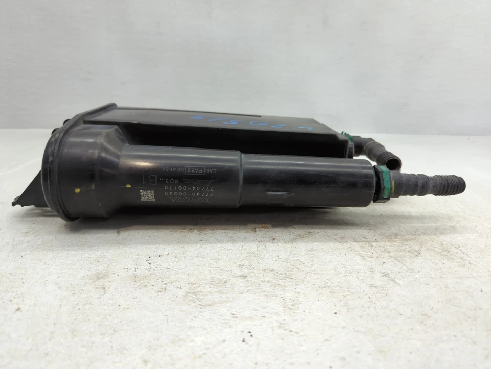 2018 Toyota Camry Fuel Vapor Charcoal Canister EEYK2 - Image 2 of 4