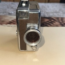 Vintage Revere 8 Model 40 8mm Wind Up Magazine Cine Movie Camera