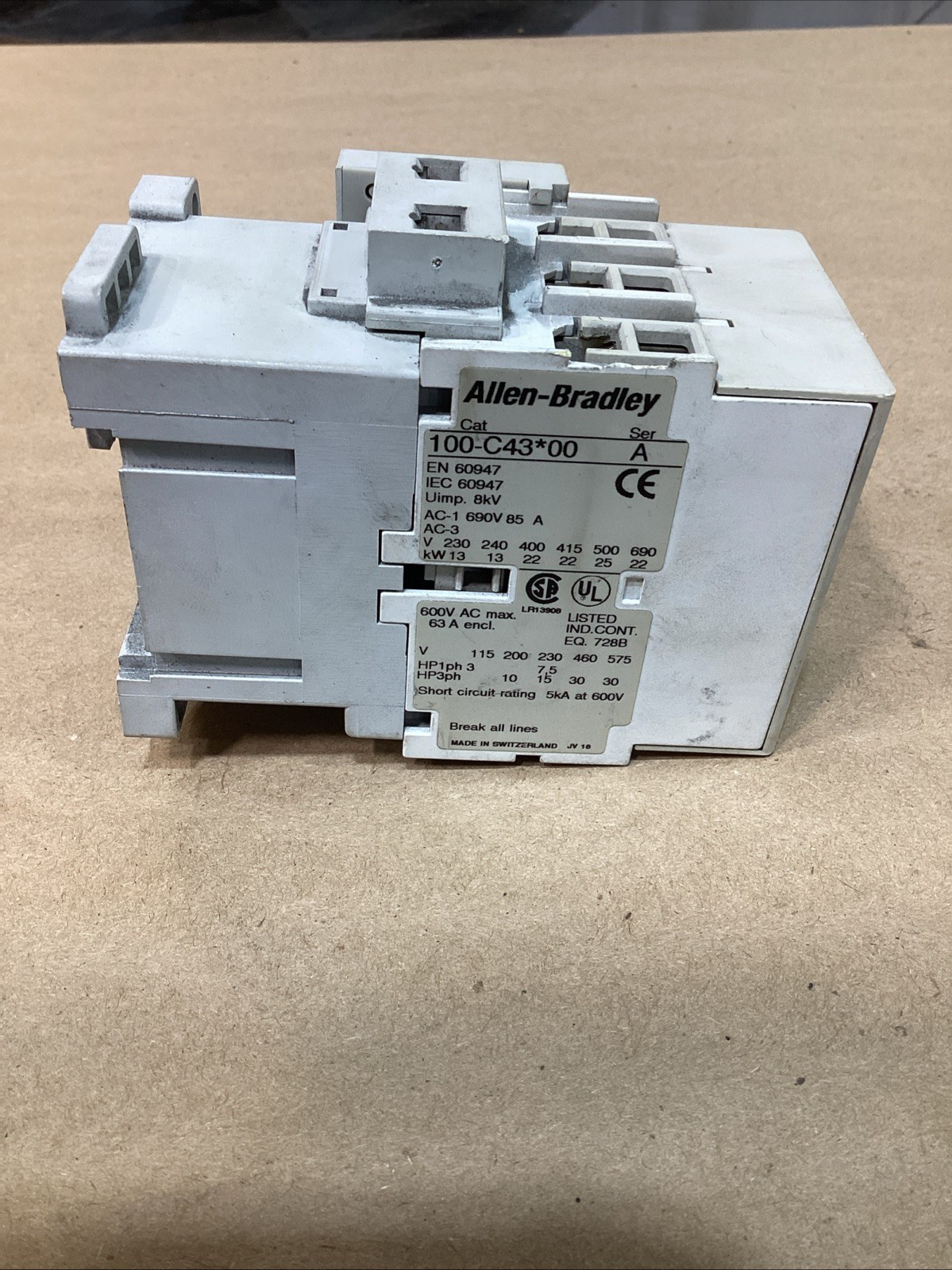ALLEN-BRADLEY 100-C43*00 3 POLE 3 PHASE 110V ~ USED