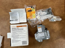 Honeywell Vr8200a2132 Dual Valve Standing Pilot Combination Gas Valve Honeywell Vr8200a2132 Dual Valve Standing Pilot Combination Gas Valve