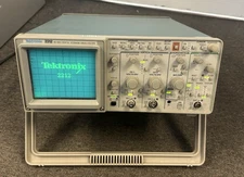 Tektronix 2212 2 Channel 60 MHz Digital Storage Oscilloscope-Tested As Pictured