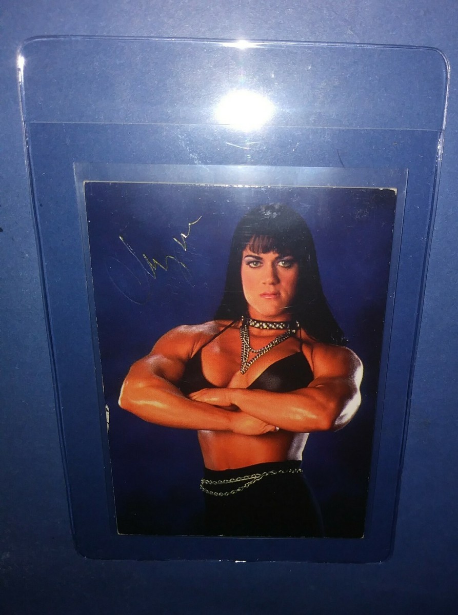 Chyna 1998 Comic Images WWF Superstarz Authentic Autograph Signed