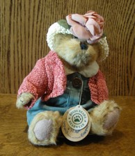 Boyds Plush 9199-11 BAILEY, 8" Fall 1999 NEW From Retail Store, Jointed