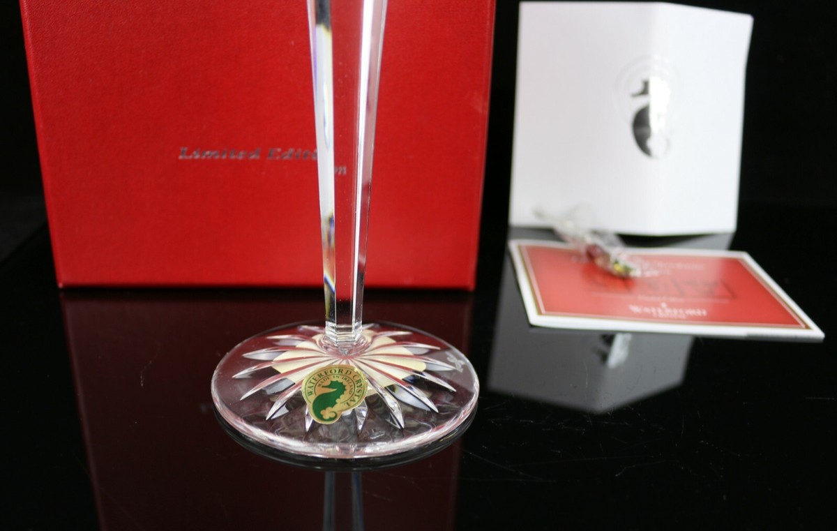 Waterford 12 Days Of Christmas Turtle Doves Champagne Flute 2nd  display picture 1