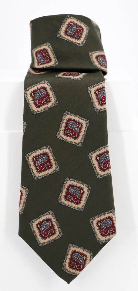 Винтажный мужской галстук Halston III 100% шелк итальянский принт большой фуляр зеленый 59x4 - Изображение 2 из 3