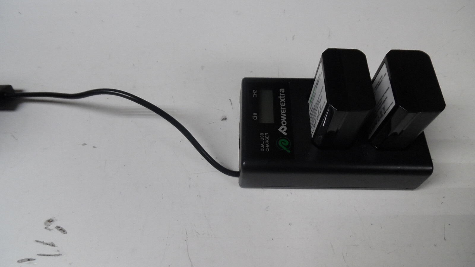 Sony Alpha A6100 Mirrorless Camera with 1650mm Zoom Lens Black W 64GB