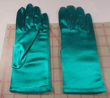 1 Pair Wedding Prom Garden Work Stretch Satin Gloves Kelly Green