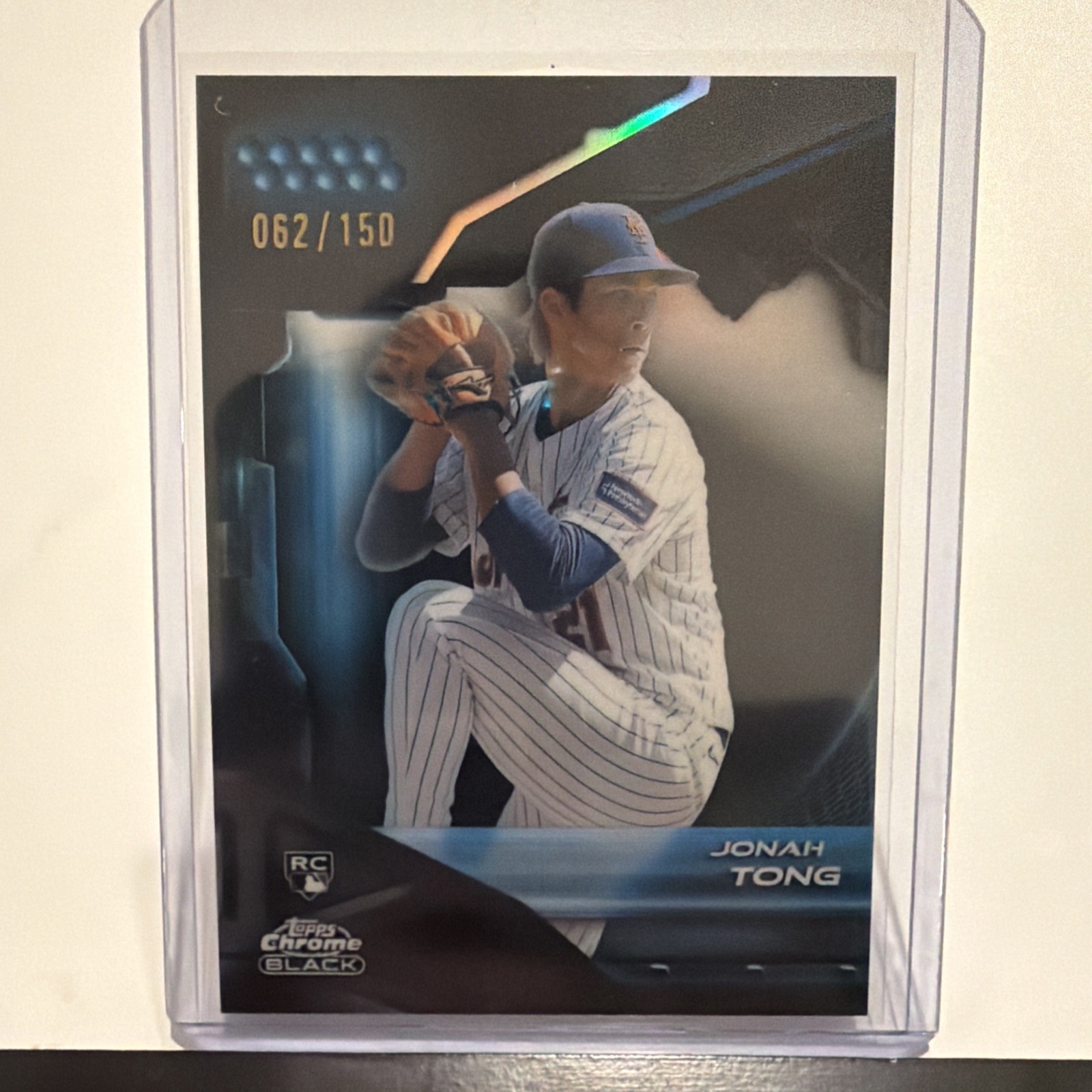 2026 Topps Chrome Black Jonah Tong Blue Refractor /150 Mets