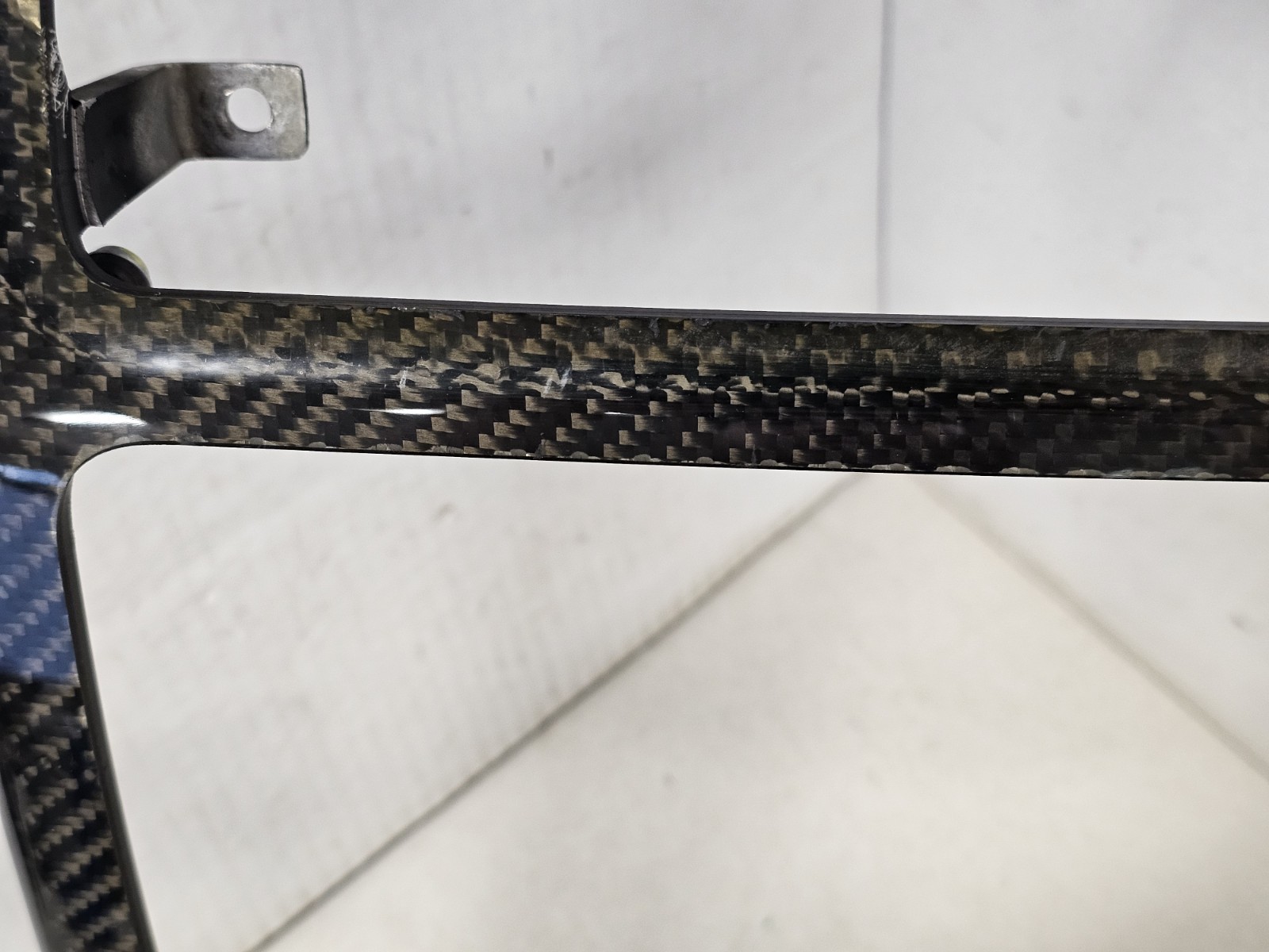 2005-2008 Maserati Quattroporte Sport GT Carbon Fiber Radio Bezel OEM 67305400