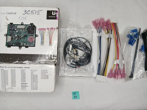 White-Rodgers Emerson 47D01U-843 Heat Pump Defrost Control Board *Read Desc.*
