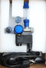 Aquarium CO₂ Regulator Dual‑Gauge with 110VAC Solenoid and Bubble Counter
