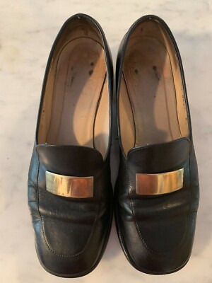 gucci loafers gold buckle