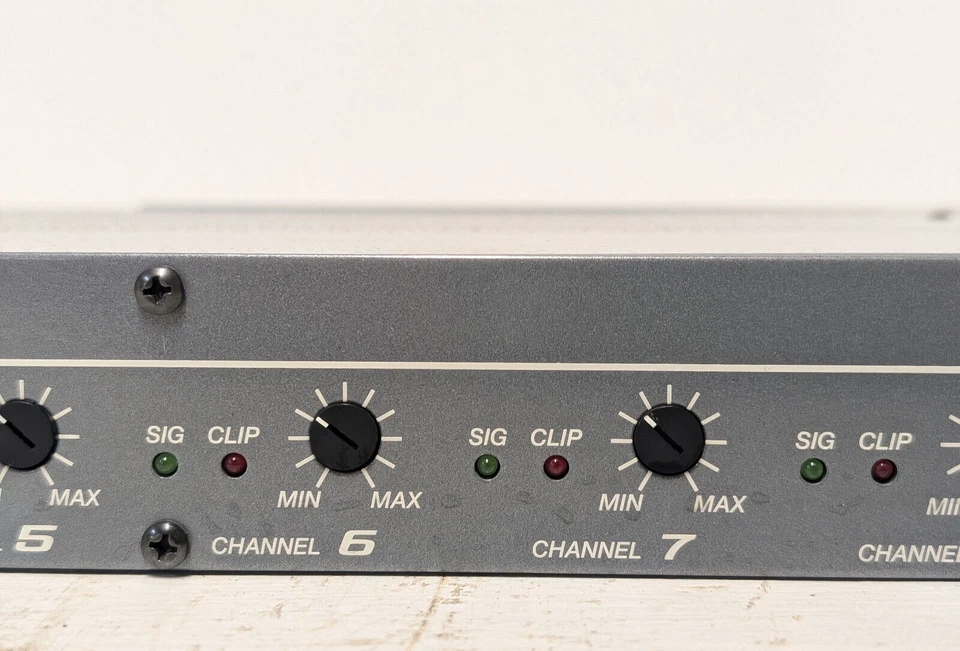 Peavey A/A - 8P ~ Eight Channel Preamp Architectural Acoustics - Image 4 of 4