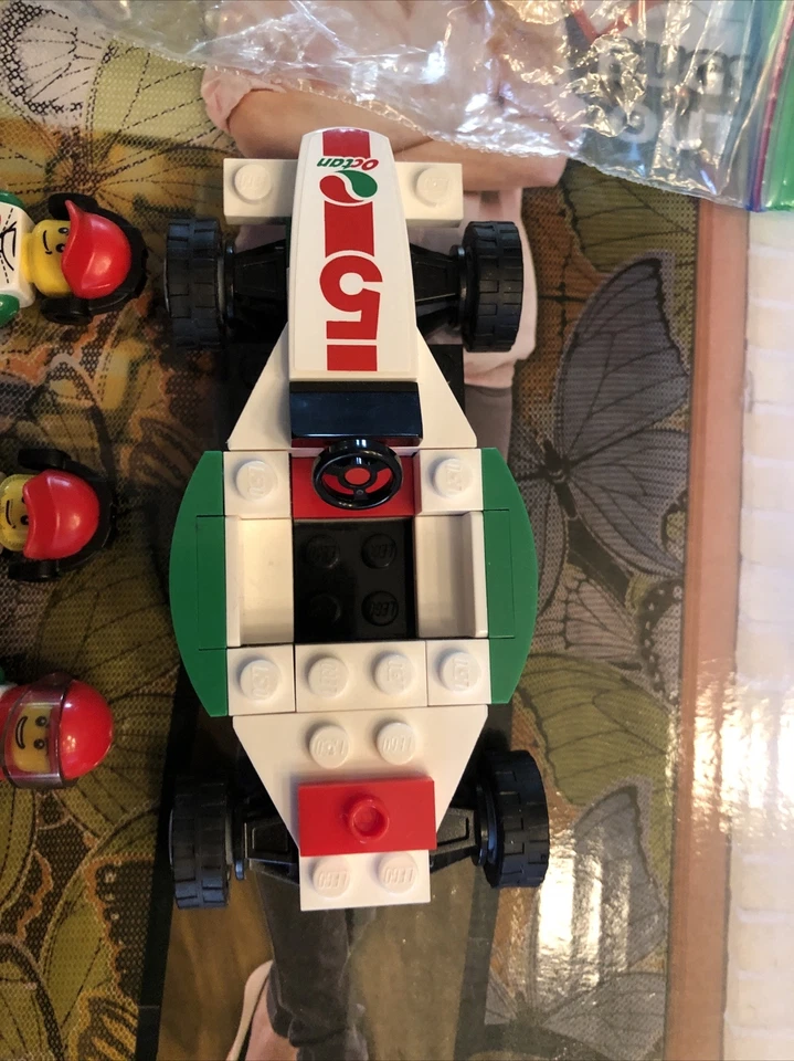 LEGO Octan Race Car Driver Minifigure Town City cty0389 Sets 60025 60053 Lot - Image 4 of 4