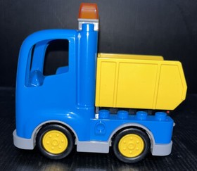 LEGO 10812 Truck & Tractor Excavator Duplo 26 Pieces Complete Set