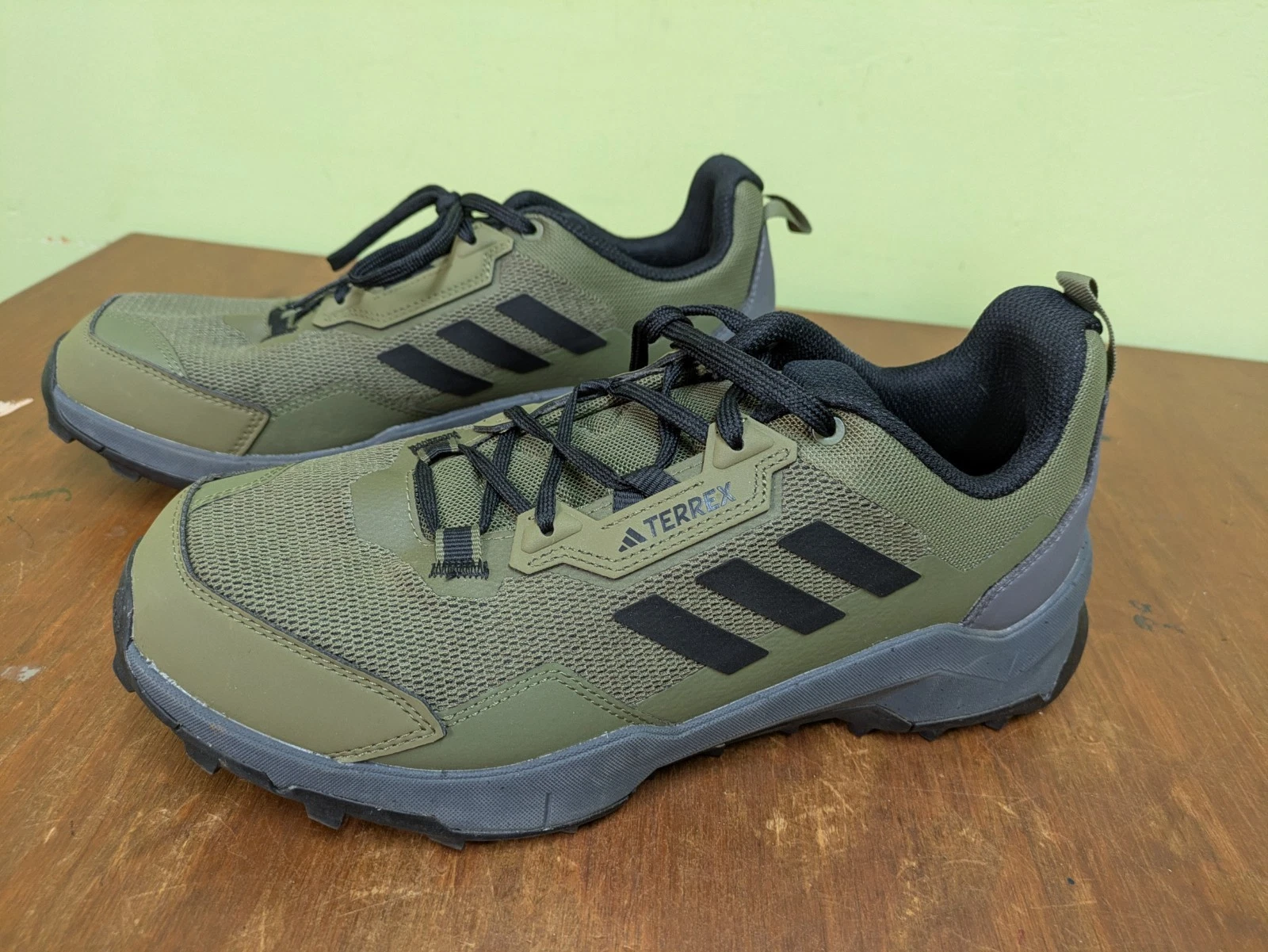 Adidas Terrex AX4 Mens Trail Hiking Shoes Olive Green Size 11 Need Insoles