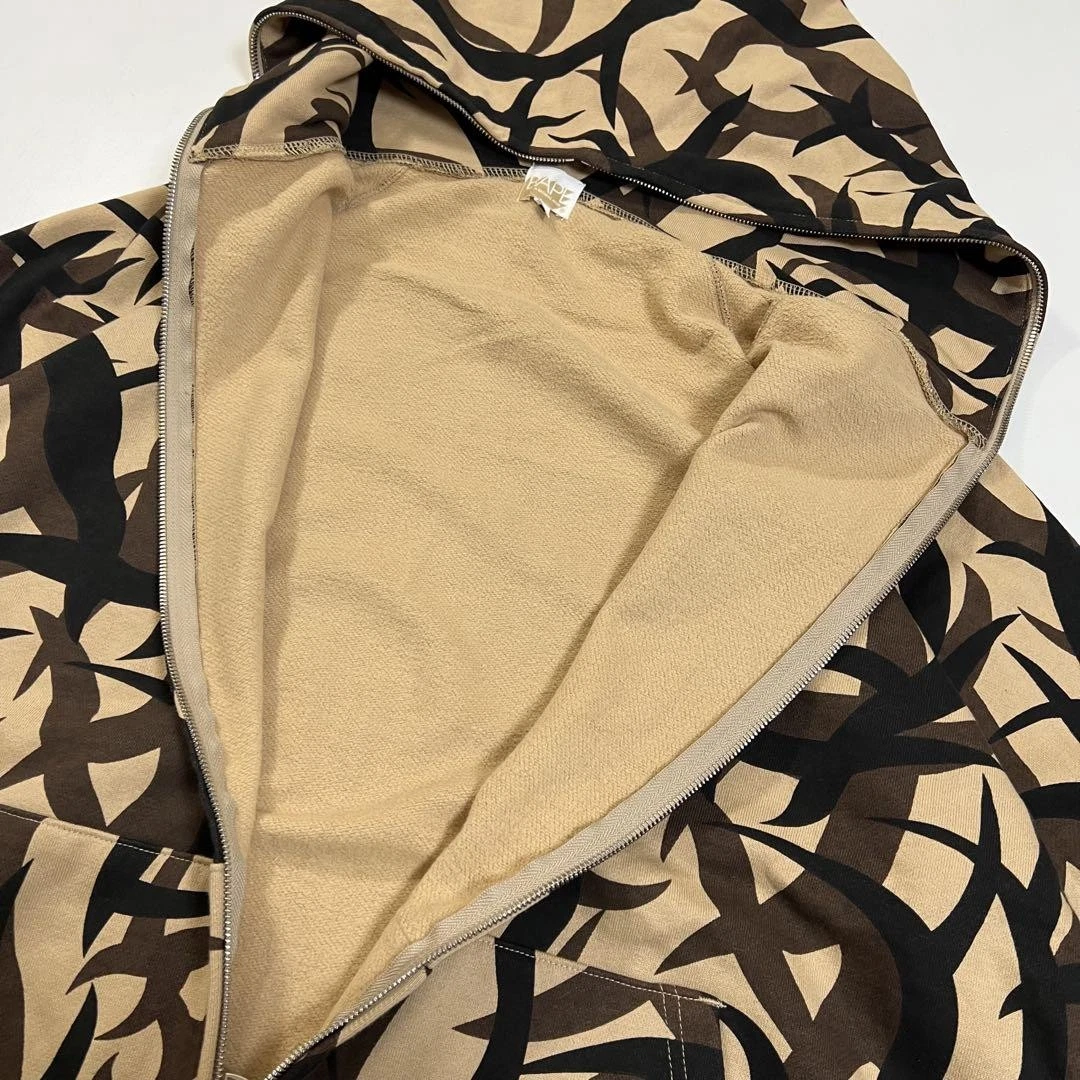 A BATHING APE (BAPE) Felpa con cappuccio e zip mimetica tribale Bape BAPE UOMO XL JP taglia ottima usata