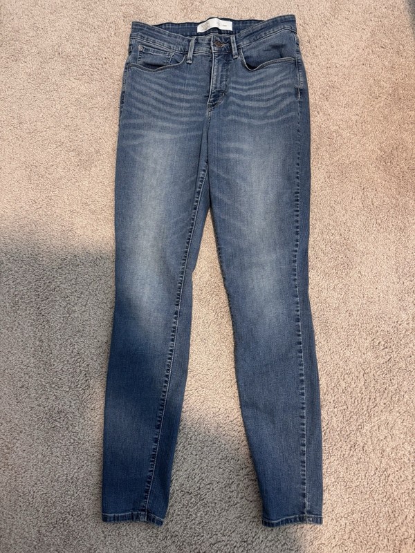 Signature by Levi Strauss Totally Shaping Skinny Blue Denim Jeans Women Mid Rise