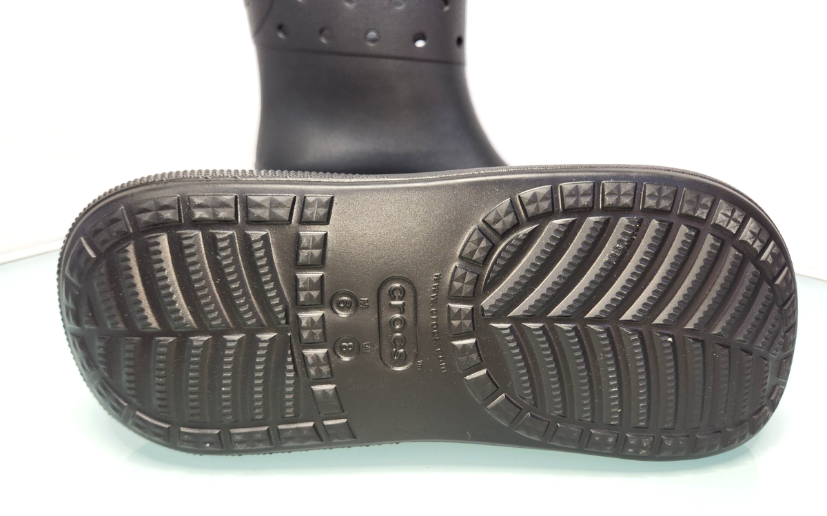 Crocs Classic Crush unisex ankle platform rain black boots New M 6