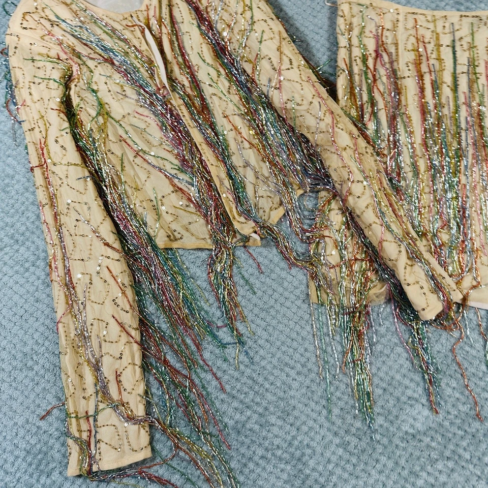 CONJUNTO FALDA CREMA BORLA COLORIDA GAL DESAGRADABLE FESTIVAL ARCO IRIS FUNKY Foto 3 de 4