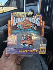 Car Tuned Lowriders Series 1 '63 CHEVY IMPALA - LED LIGHTS New on Excellent Card