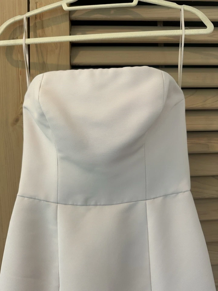 Amsale 香槟象牙色伴娘无肩带长裙礼服 - 尺寸 6,二手状况完好 — 第 3/4 张图片