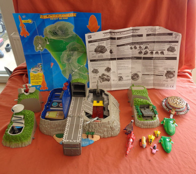 Tracy Island Thunderbirds Spielset DX Bandai Lichter Sounds Extra Fahrzeuge