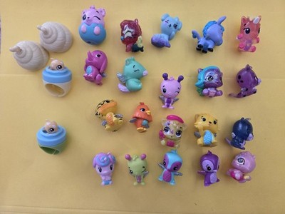 Lot Of 22 Assorted Hatchimals Collectible 2 Rings Mini Figures Toys RARE Color
