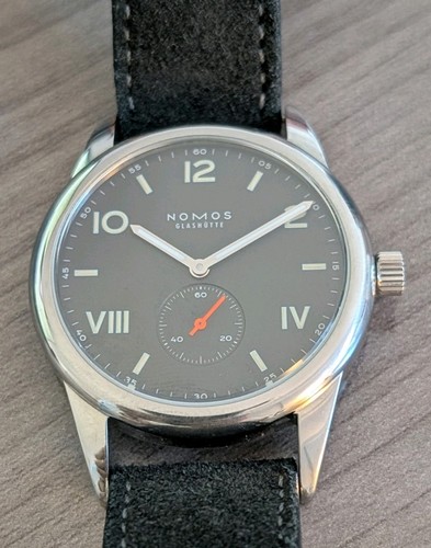 NOMOS Glashütte Club Campus 38 Night (B&P 2020)