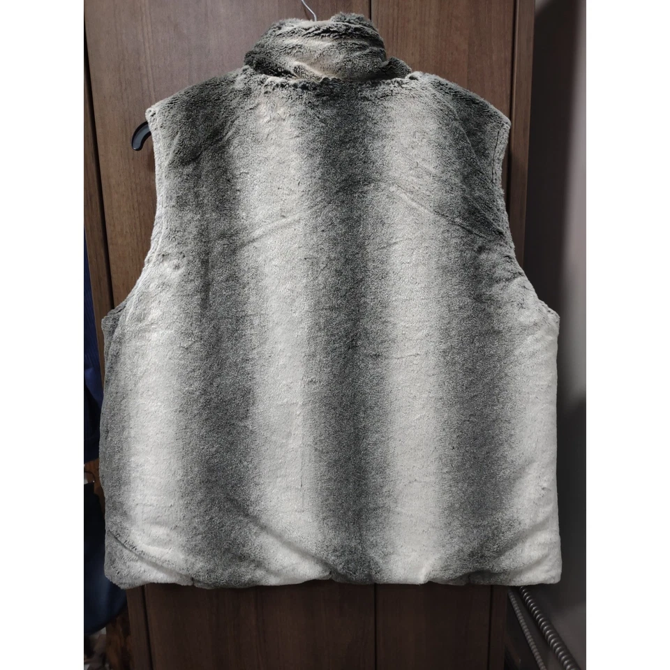 KC Collections Reversible Vest Faux Fur Puffer Sleeveless Vest Jacket 2X Womens - Image 3 of 4