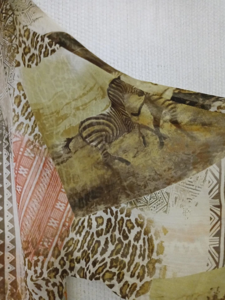 Top Travelsmith L Frente Abierto Animal Sedoso Safari Selva Cebra León Conjunto Topper Foto 4 de 4