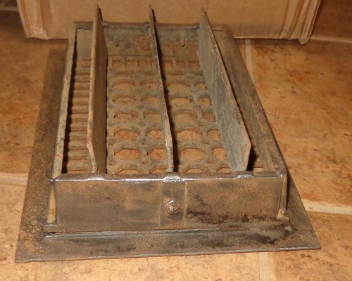 Antique Vintage Ornate Cast Iron Metal Heat Vent Register Grate 9-3/4” X 13-1/2 - Picture 9 of 9