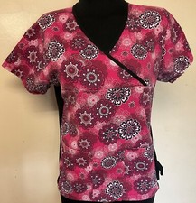 Pink Floral Scrub Top Size Small by Black Star