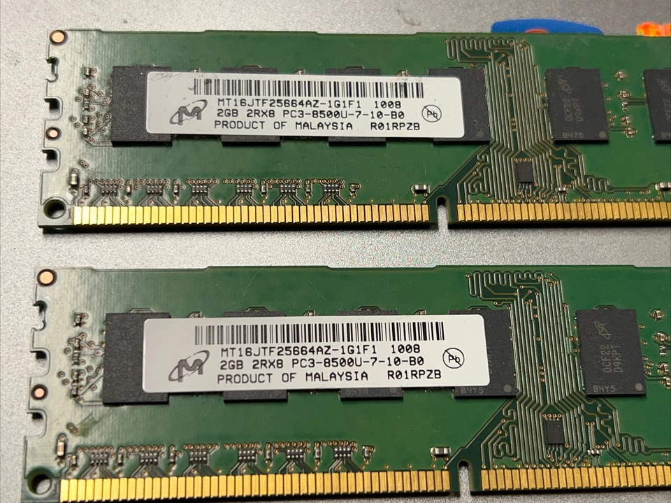 Micron PC3-8500U-7-10-B0 4GB 2x2GB 2RX8 1066MHz DDR3 RAM MT16JTF25664AZ-1G1F1 - Image 2 of 4