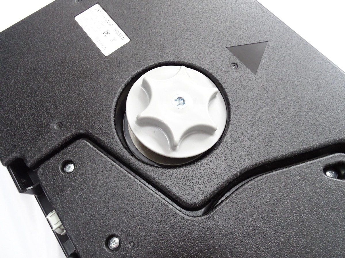 NISSAN XTRAIL MK4 T33 SUBWOOFER SPEAKER REAR 281706UM0A 2024 for