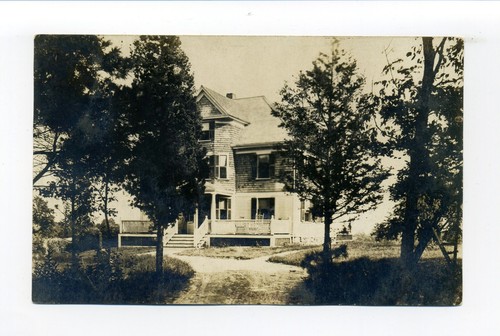 Boxford MA 1909 RPPC photo postcard, house, dirt driveway