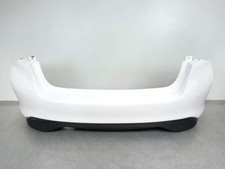 Pare-choc arrière Nissan Pulsar