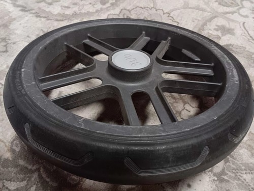 One Rear Wheel for Uppababy Vista (2015 -2019) and Vista V2.  11 Inches Diameter
