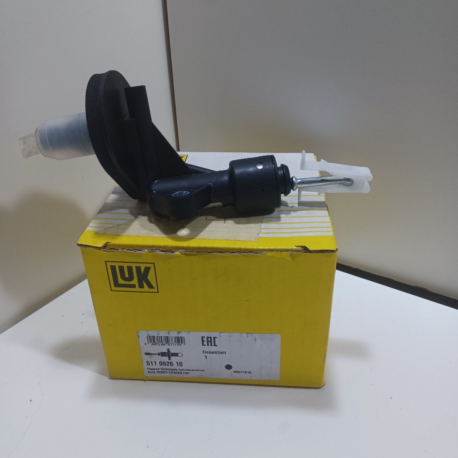 Cylindre émetteur embrayage en composite haute résistance pour Opel Corsa D et Fiat Punto