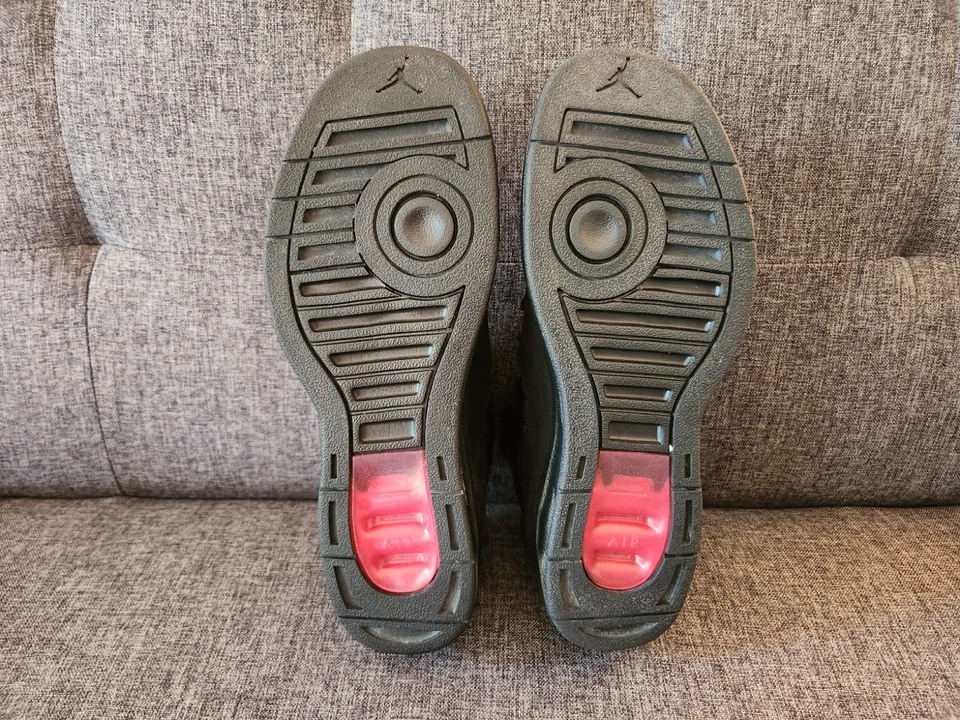 Tenis de baloncesto Nike Air Jordan clutch para hombre - negros/rojos gimnasio - EE. UU. para hombre 10 Foto 4 de 4