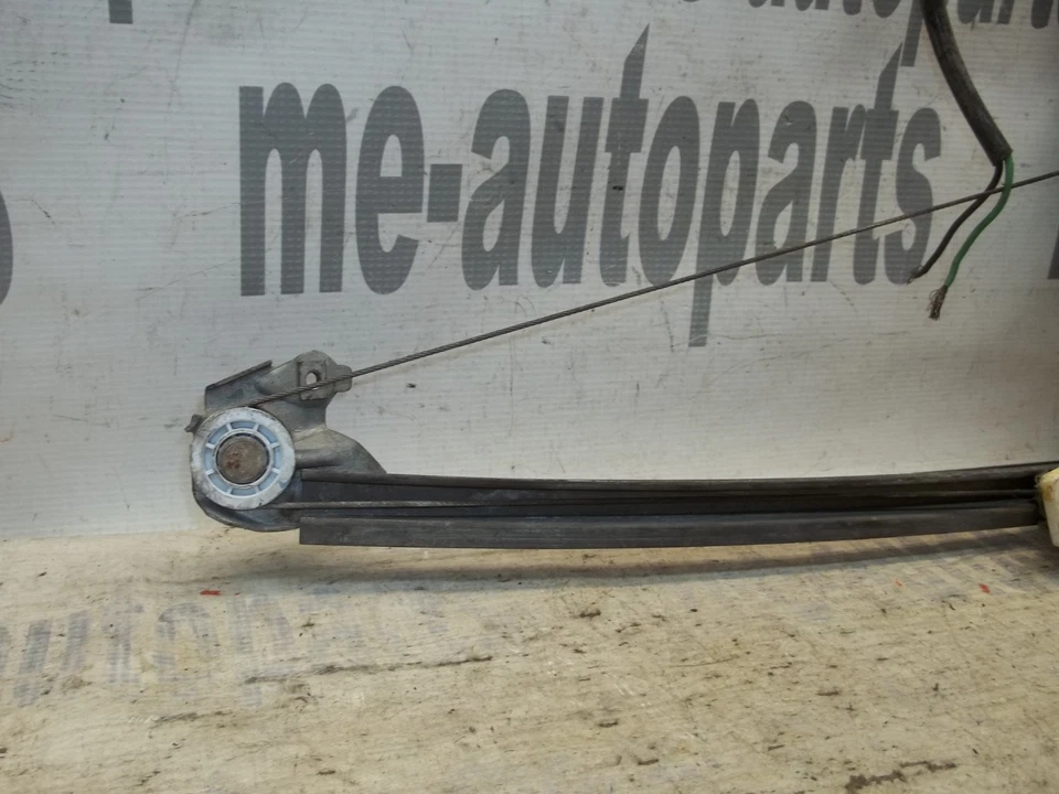 1984-1993 Mercedes-Benz 190E 190D Right Passenger Rear Window Regulator & Motor - Image 4 of 4