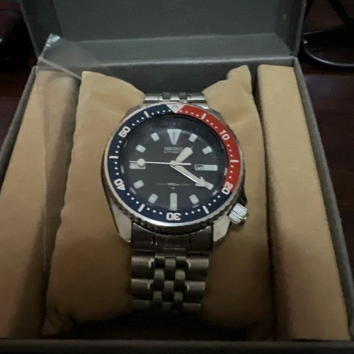 Excellent SEIKO Automatic Diver Watch w/ Box